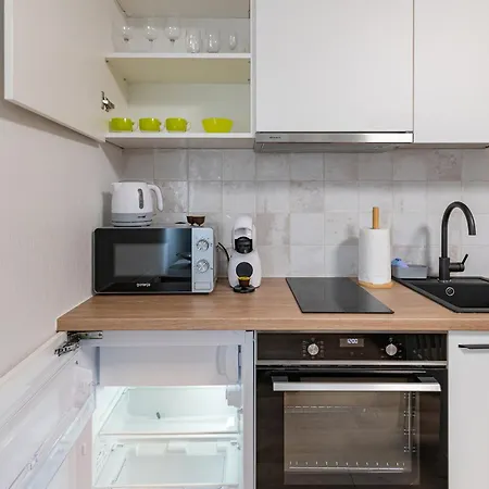 Flora By Poloapartments 아파트 *